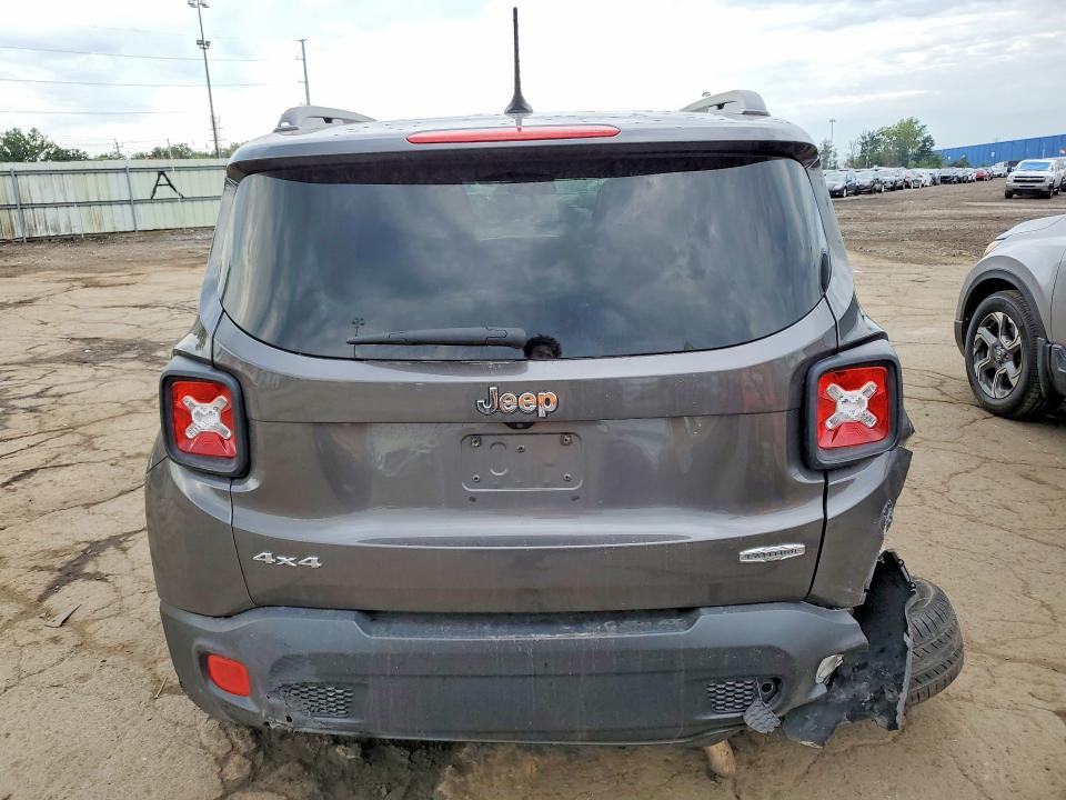 Photo 6 from auction – 2017 JEEP RENEGADE with VIN ZACCJBBB6HPG49022
