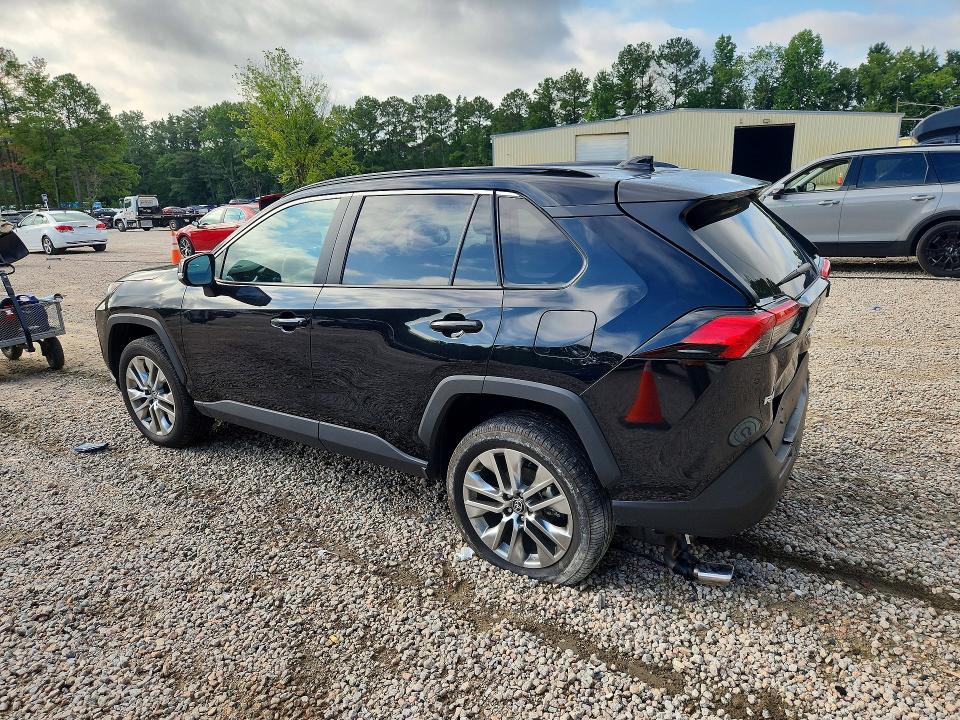Photo 2 from auction – 2025 TOYOTA RAV4 with VIN 2T3A1RFV1SC534312
