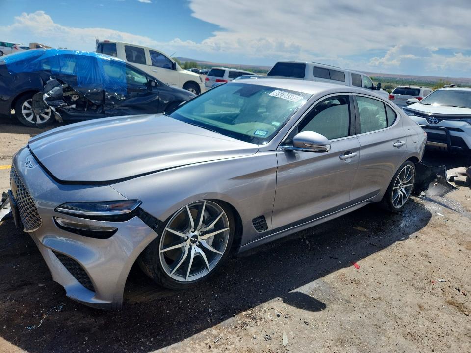 2025 GENESIS G70