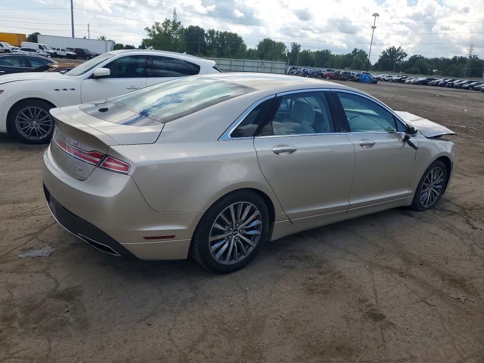 Photo 3 from auction – 2017 LINCOLN MKZ with VIN 3LN6L5A96HR612996