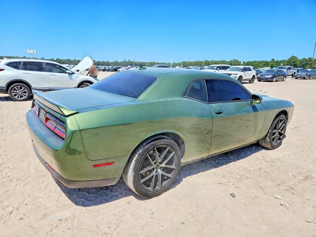 Фото 3 с аукциона – 2022 DODGE CHALLENGER с VIN 2C3CDZAG8NH200049