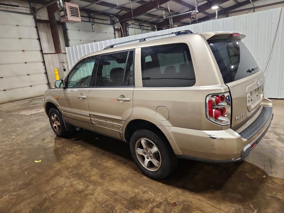 Photo 2 from auction – 2006 HONDA PILOT with VIN 5FNYF28456B007413