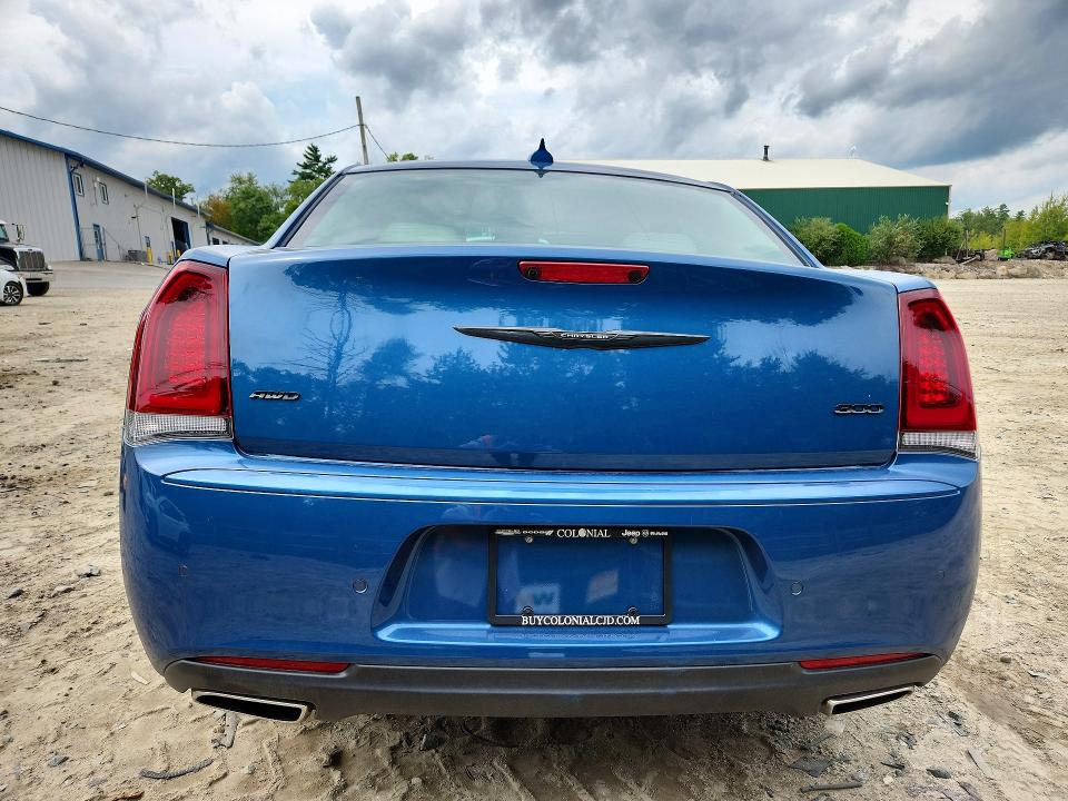 Photo 6 from auction – 2023 CHRYSLER 300 with VIN 2C3CCASG3PH609954
