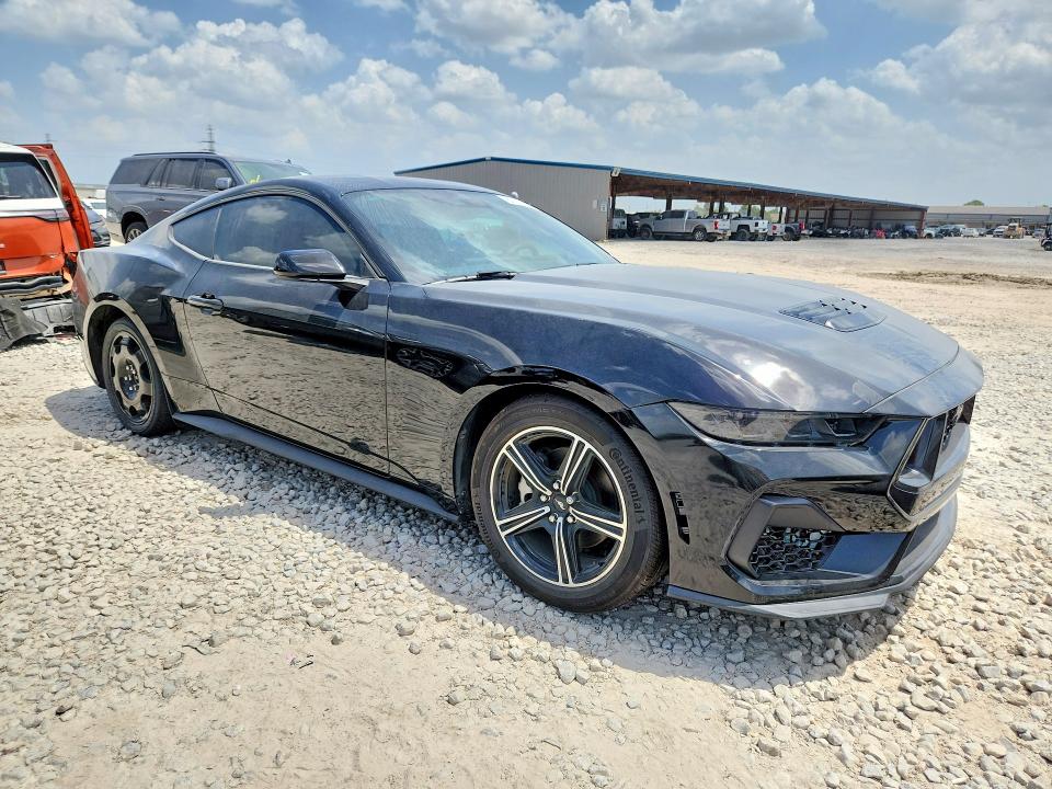Photo 4 from auction – 2025 FORD MUSTANG with VIN 1FA6P8TH8S5121618