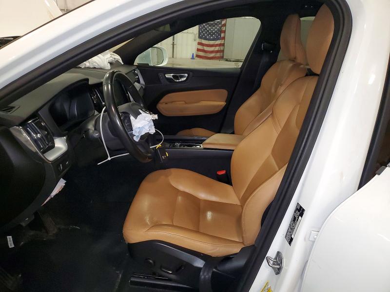 Photo 7 from auction – 2020 VOLVO XC60 with VIN YV4102RK5L1584282