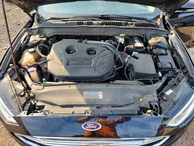 Photo 11 from auction – 2018 FORD FUSION with VIN 3FA6P0T94JR106281