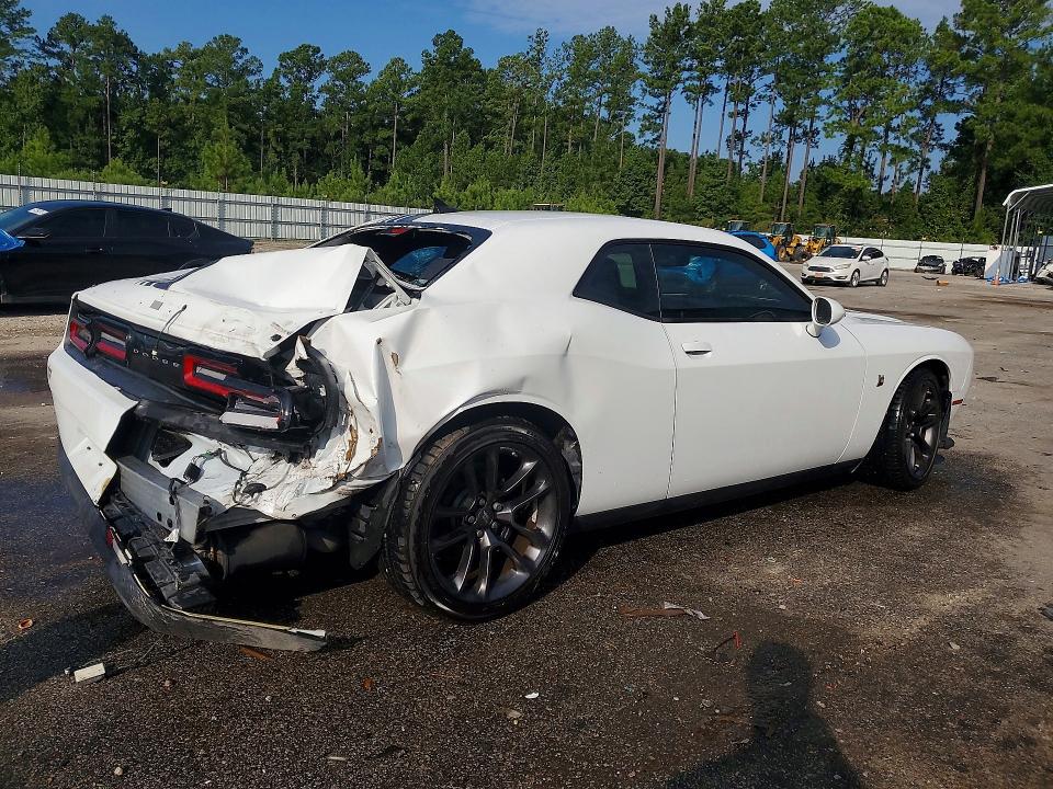 Photo 3 from auction – 2023 DODGE CHALLENGER with VIN 2C3CDZFJ7PH512533