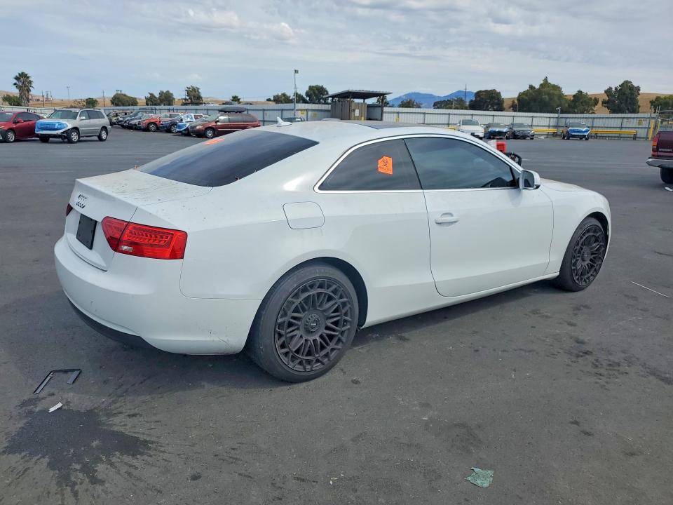 Photo 3 from auction – 2013 AUDI A5 with VIN WAUCFAFR4DA066135