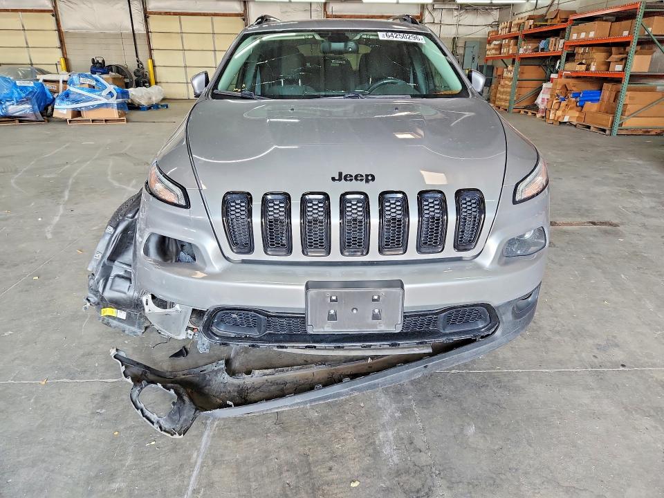 Foto 5 de la subasta – 2016 JEEP CHEROKEE con VIN 1C4PJLCS4GW125469