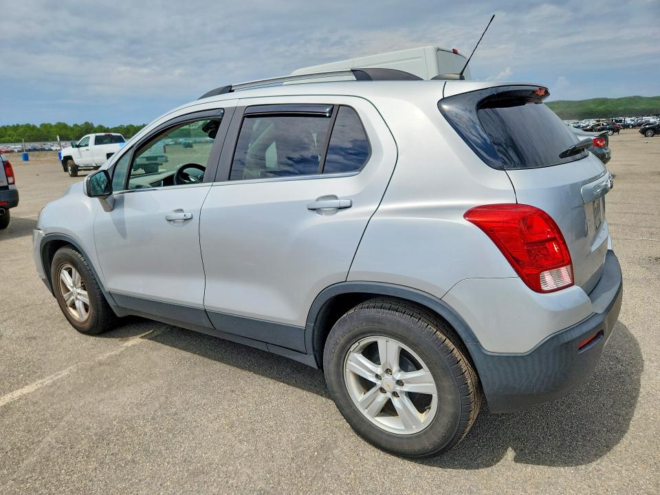 Photo 2 from auction – 2016 CHEVROLET TRAX with VIN KL7CJLSB8GB649776