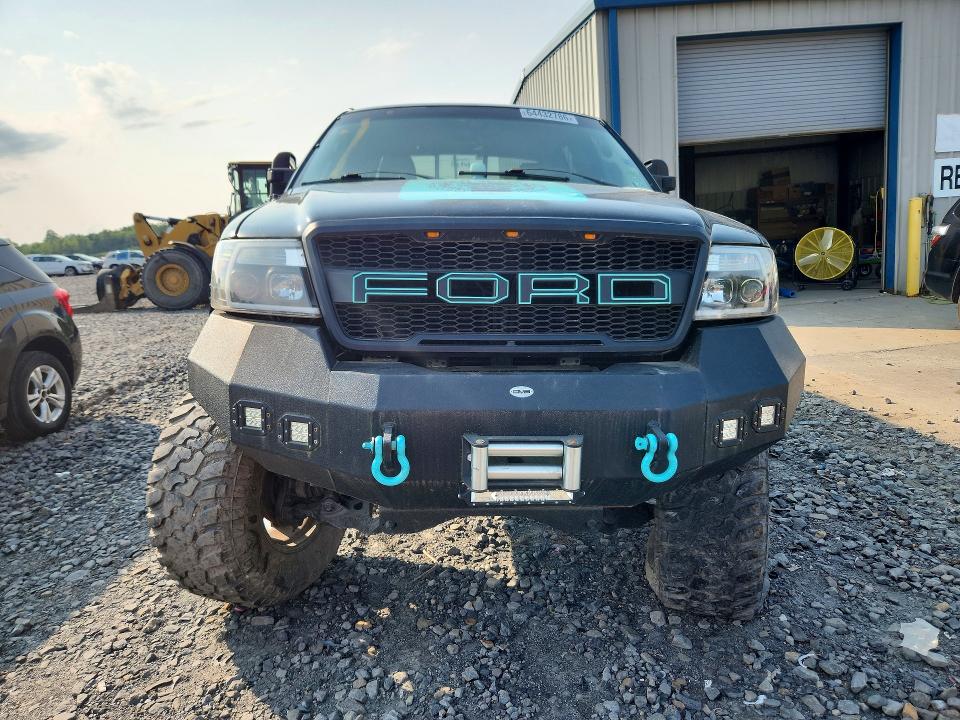 Photo 5 from auction – 2004 FORD F150 with VIN 1FTPW14554KC25341