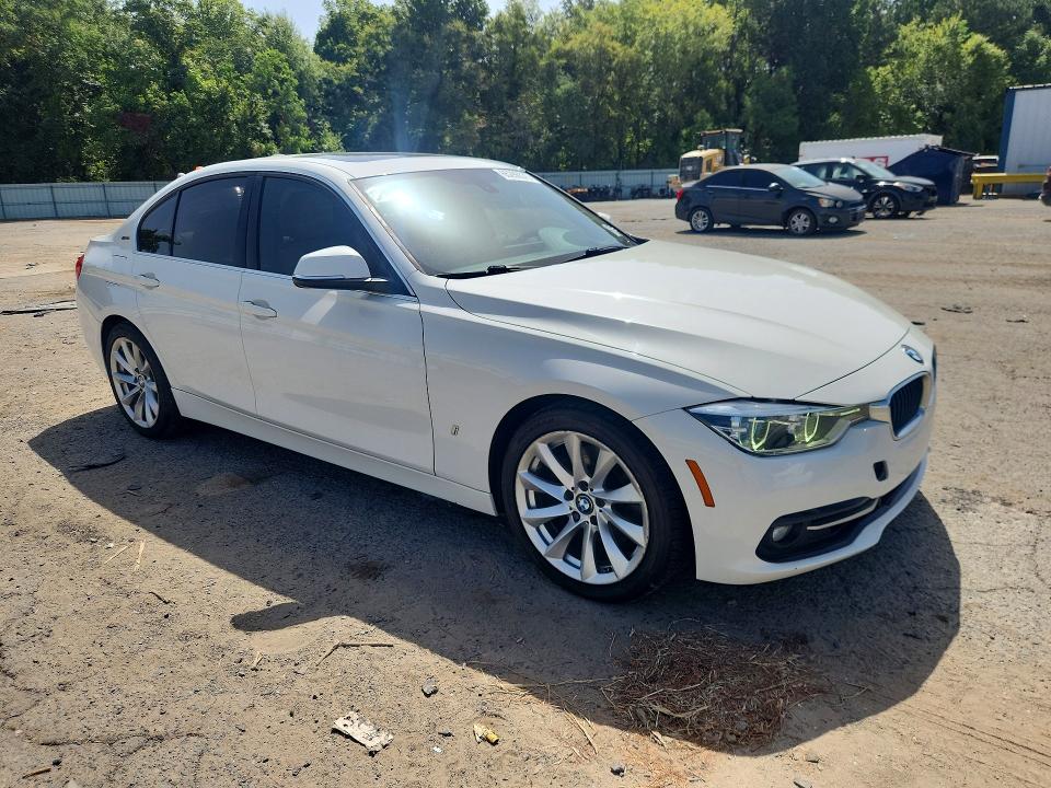 Photo 4 from auction – 2018 BMW 330E with VIN WBA8E1C56JA167604