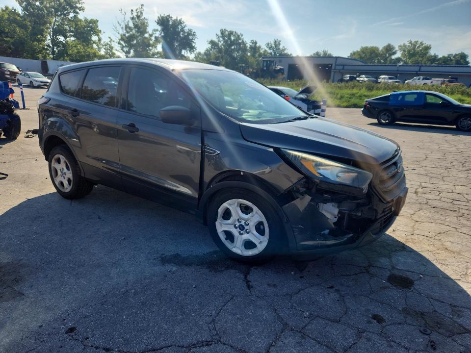 Photo 4 from auction – 2018 FORD ESCAPE with VIN 1FMCU0F77JUA22881