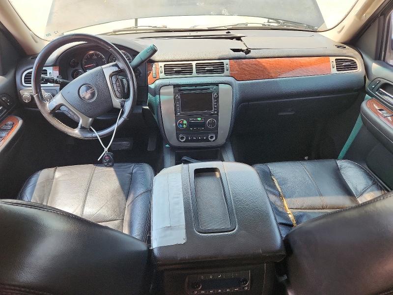 Photo 8 from auction – 2008 GMC YUKON with VIN 1GKFK13078R103451