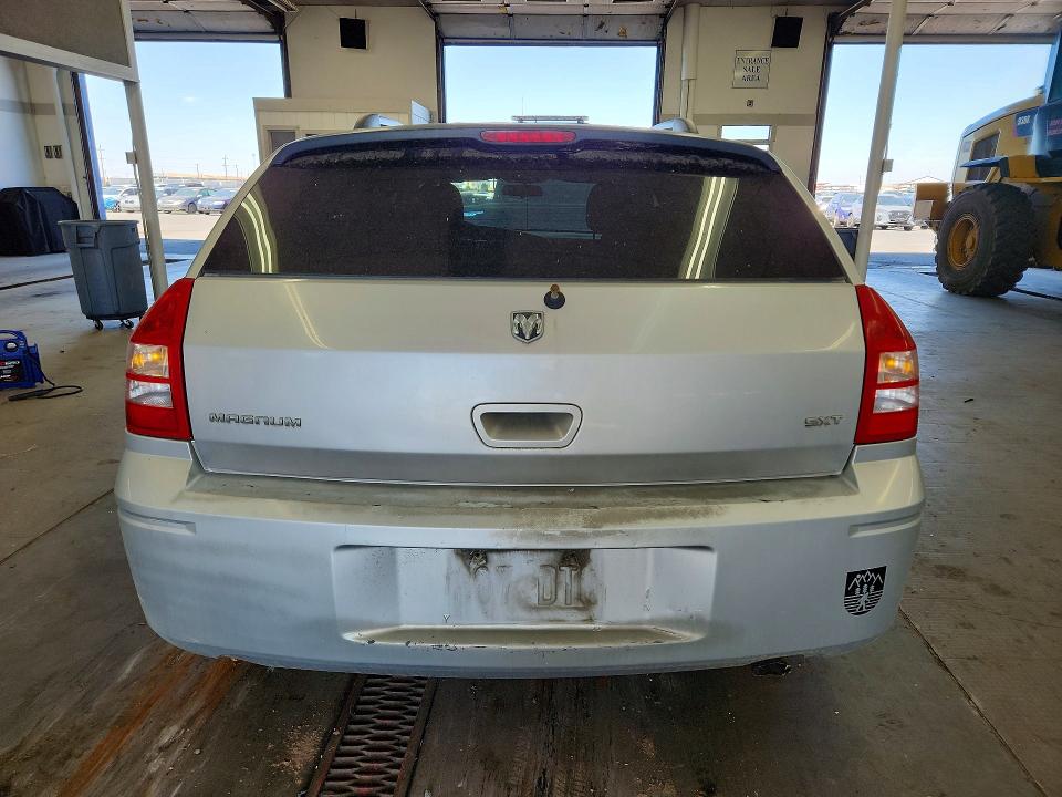 Photo 6 from auction – 2007 DODGE MAGNUM with VIN 2D4FV47VX7H720645