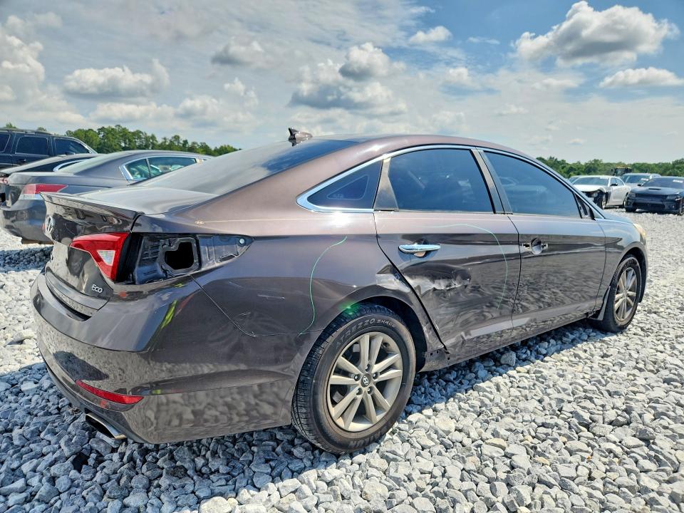 Photo 3 from auction – 2015 HYUNDAI SONATA with VIN 5NPE24AA3FH159346