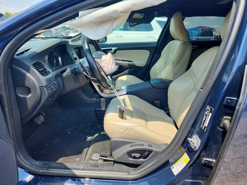 Photo 7 from auction – 2015 VOLVO V60 with VIN YV140MEM5F1240811