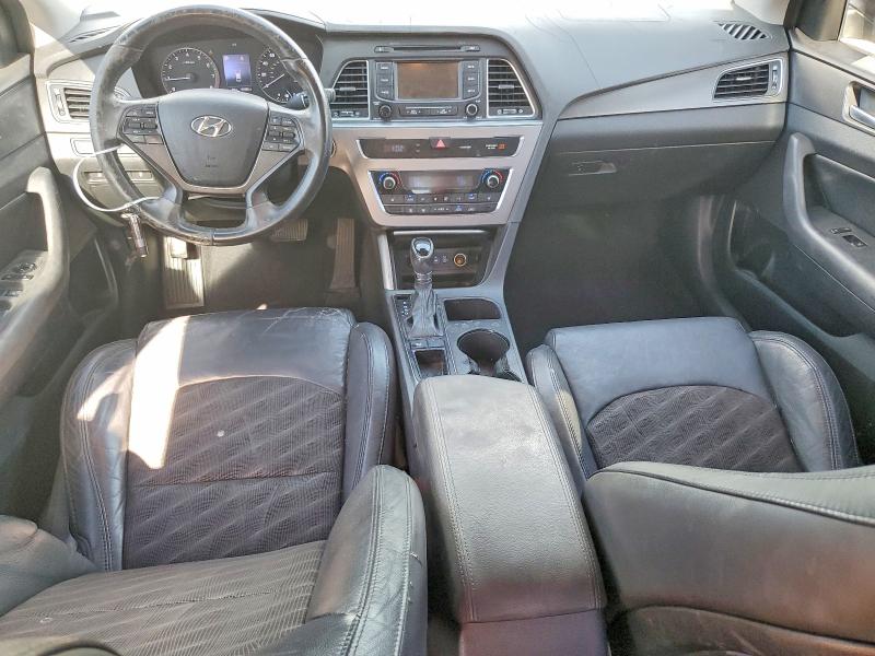 Photo 8 from auction – 2015 HYUNDAI SONATA with VIN 5NPE34AF1FH103544