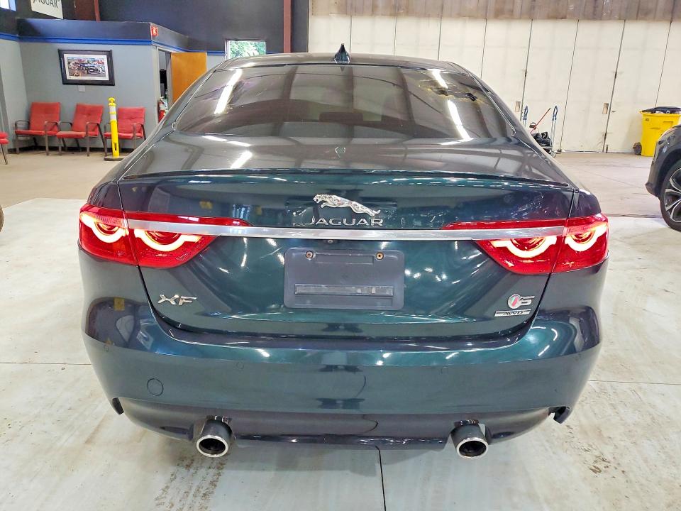 Photo 6 from auction – 2016 JAGUAR XF with VIN SAJBM4BV9GCY23694