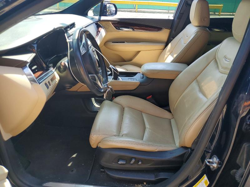 Photo 7 from auction – 2017 CADILLAC XT5 with VIN 1GYKNDRS2HZ275831