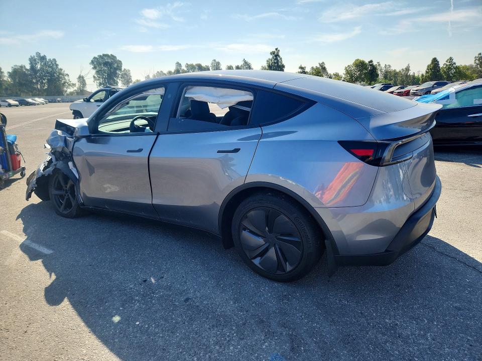 Photo 2 from auction – 2026 TESLA MODEL Y with VIN 7SAYGDEE3TF418507
