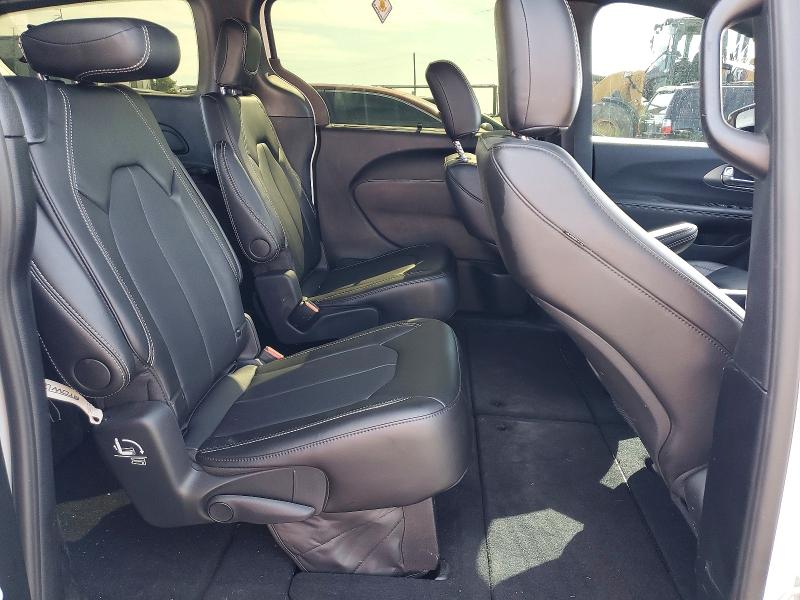 Фото 11 с аукциона – 2026 CHRYSLER PACIFICA с VIN 2C4RC1BG3TR152511