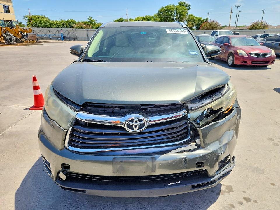 Photo 5 from auction – 2015 TOYOTA HIGHLANDER with VIN 5TDKKRFH2FS053812