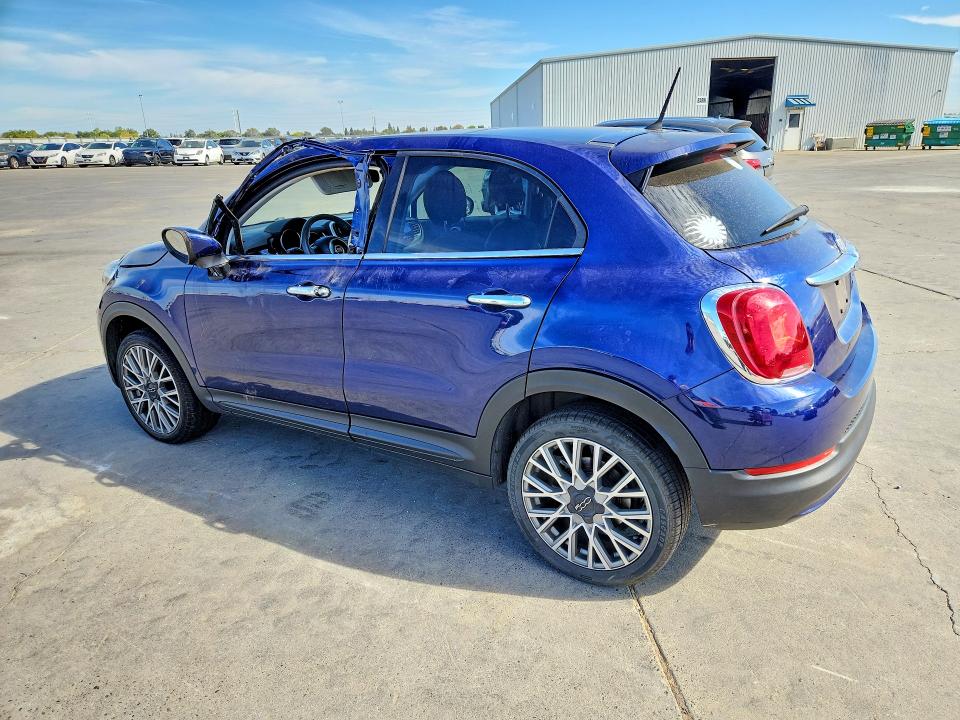 Foto 2 de la subasta – 2017 FIAT 500X con VIN ZFBCFYDB1HP616995