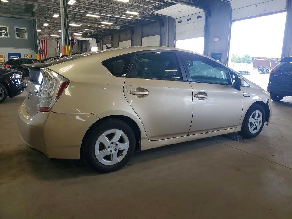 Photo 3 from auction – 2010 TOYOTA PRIUS with VIN JTDKN3DU1A0214246