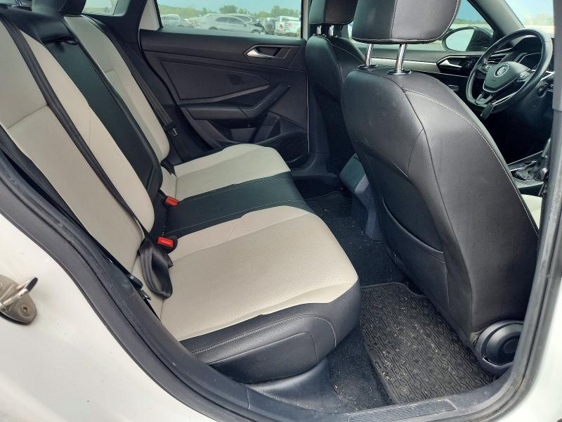 Photo 10 from auction – 2019 VOLKSWAGEN JETTA with VIN 3VWC57BU6KM260312