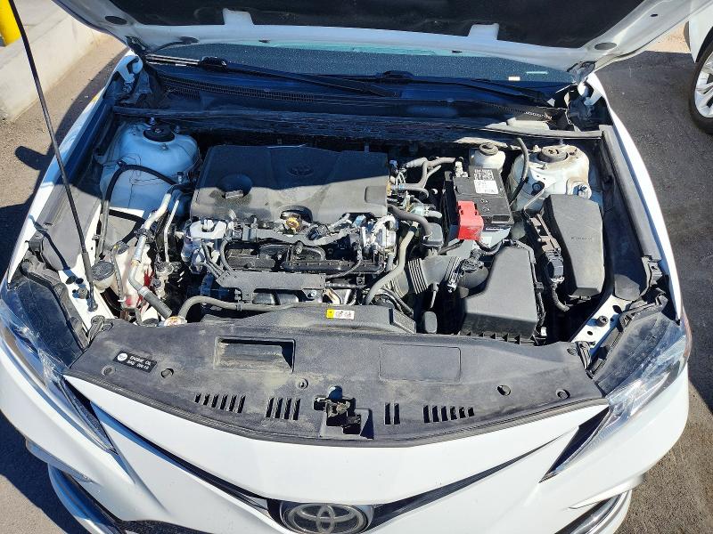 Photo 11 from auction – 2022 TOYOTA CAMRY with VIN 4T1C11AK8NU052777