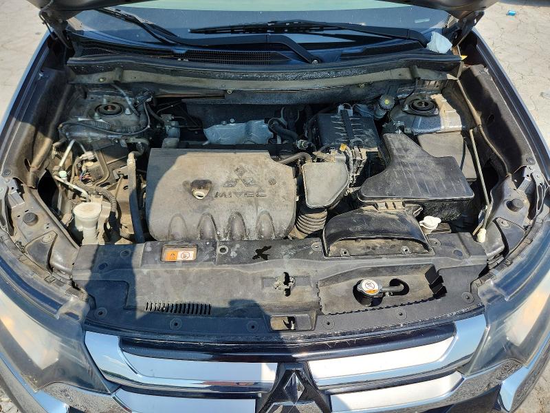 Photo 12 from auction – 2017 MITSUBISHI OUTLANDER with VIN JA4AD2A31HZ013189