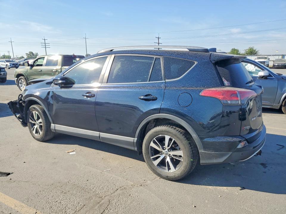 Photo 2 from auction – 2017 TOYOTA RAV4 with VIN 2T3RFREV4HW550193
