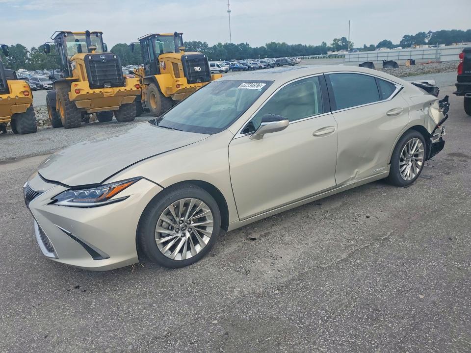 LEXUS ES 2020 с VIN 58AF21B12LU010594 - Фото с аукциона