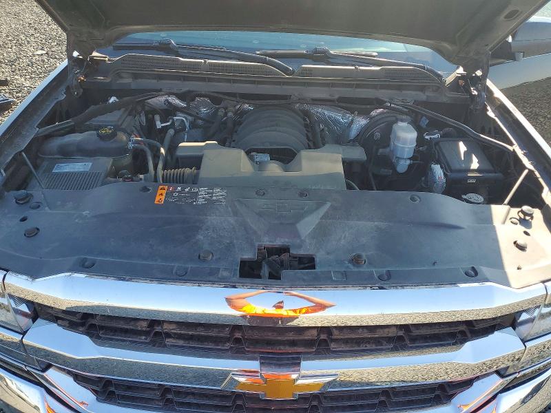 Photo 11 from auction – 2018 CHEVROLET SILVERADO with VIN 1GCUKREC8JF207804