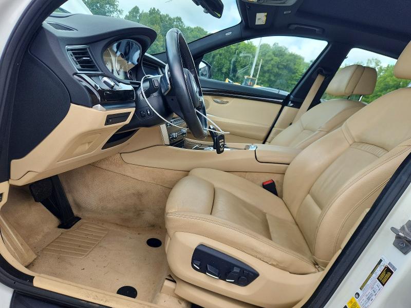Photo 7 from auction – 2017 BMW 535 with VIN WBA5M4C51HD186898