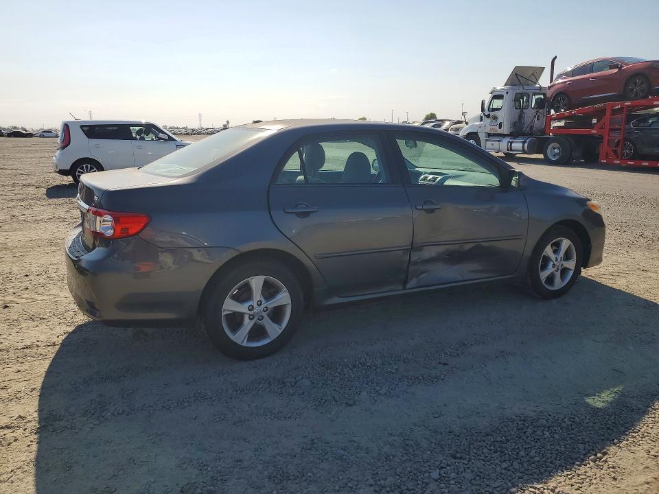 Photo 3 from auction – 2012 TOYOTA COROLLA with VIN 2T1BU4EEXCC814059