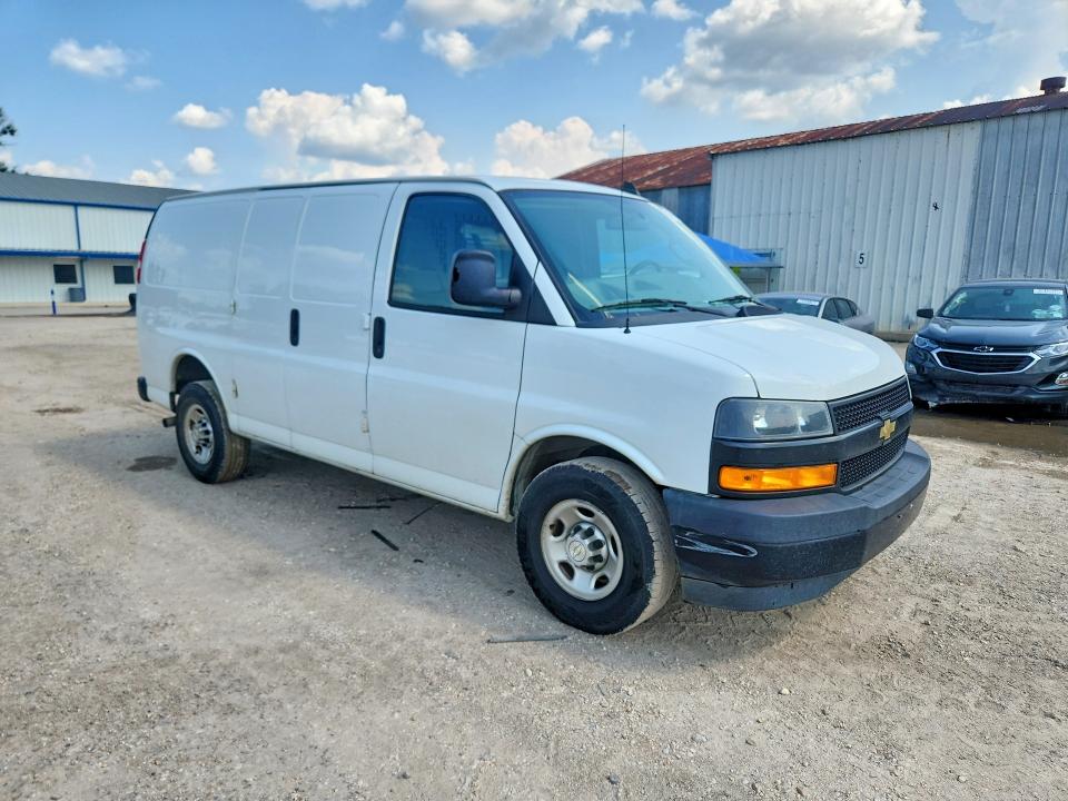 Снимка 4 от търг – 2021 CHEVROLET EXPRESS G2500 с VIN 1GCWGAFPXM1162802