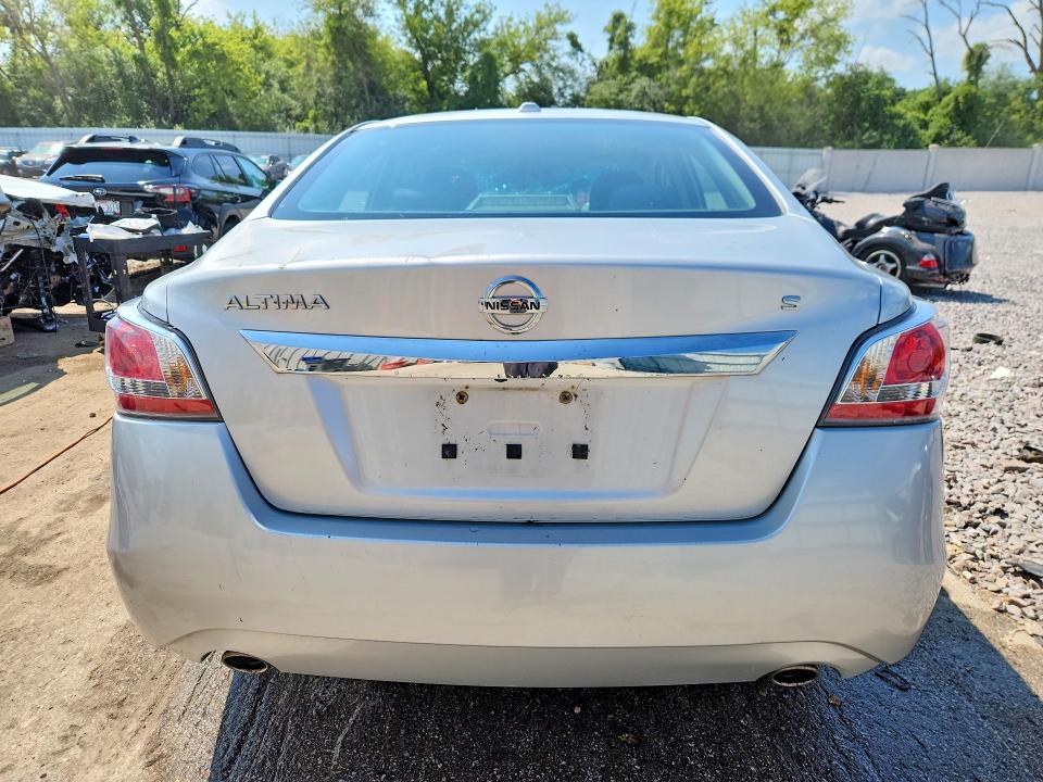 Photo 6 from auction – 2015 NISSAN ALTIMA with VIN 1N4AL3AP8FC181158