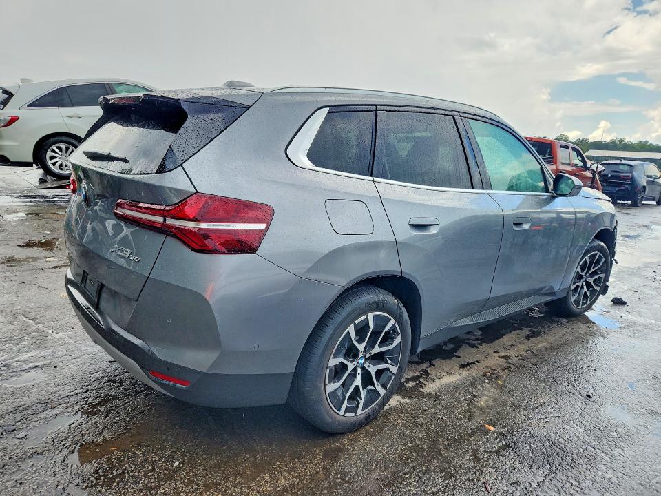 Photo 3 from auction – 2026 BMW X3 with VIN 5UX53GP00T9304200