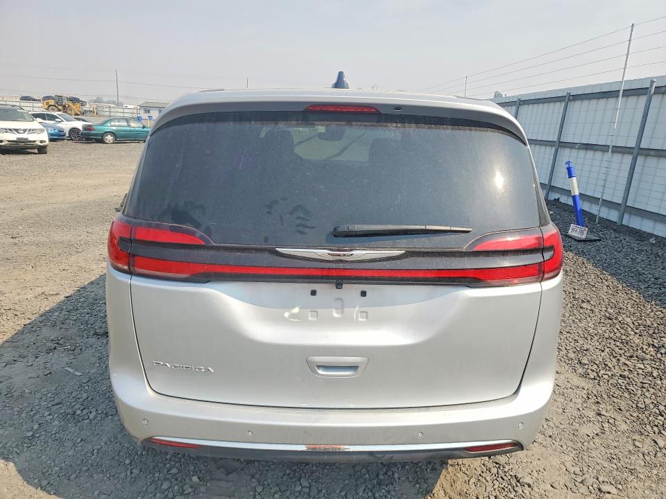 Photo 6 from auction – 2026 CHRYSLER PACIFICA with VIN 2C4RC1BG5TR169231