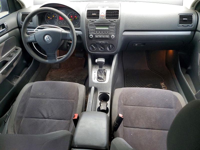 Photo 8 from auction – 2006 VOLKSWAGEN JETTA with VIN 3VWPF71K16M775402