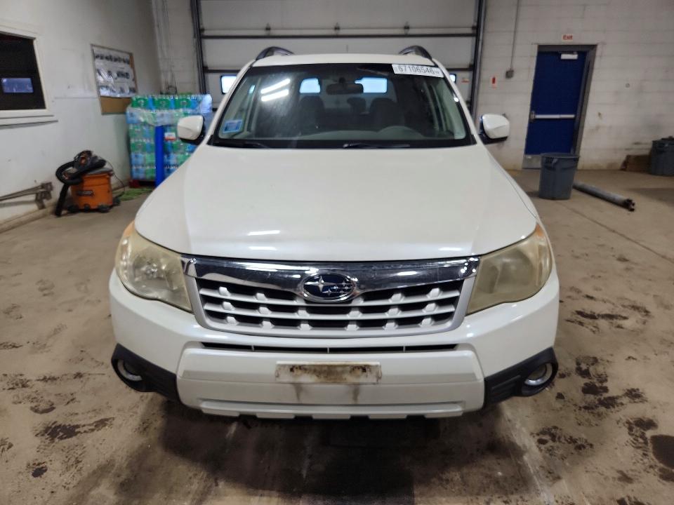 Photo 5 from auction – 2012 SUBARU FORESTER with VIN JF2SHBEC5CH440948
