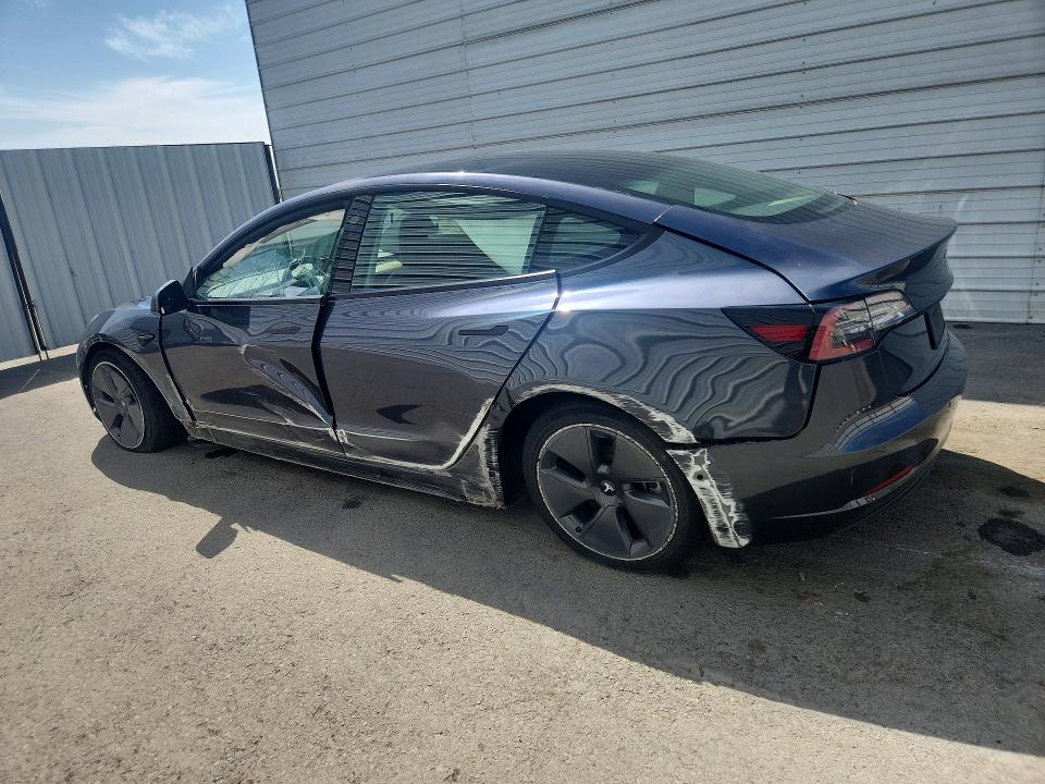 صورة رقم 2 من المزاد - 2022 TESLA MODEL 3 مع VIN 5YJ3E1EB8NF299034