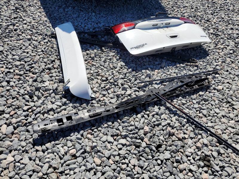 Photo 13 from auction – 2019 CHRYSLER PACIFICA with VIN 2C4RC1GG0KR730328