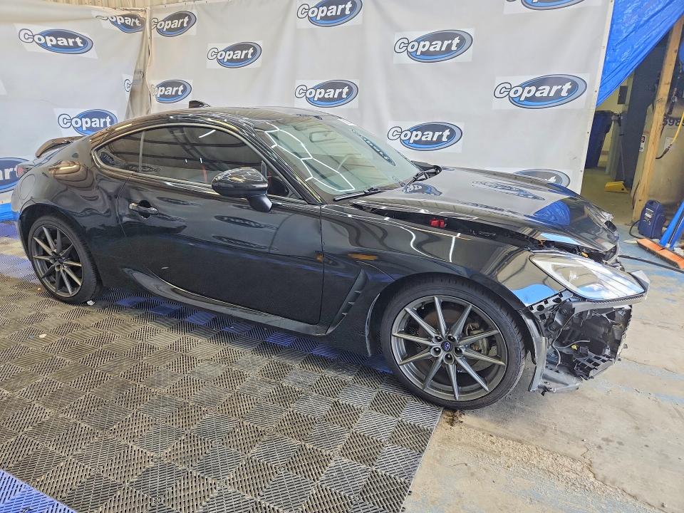 Photo 4 from auction – 2022 SUBARU BRZ with VIN JF1ZDBF16N8702166