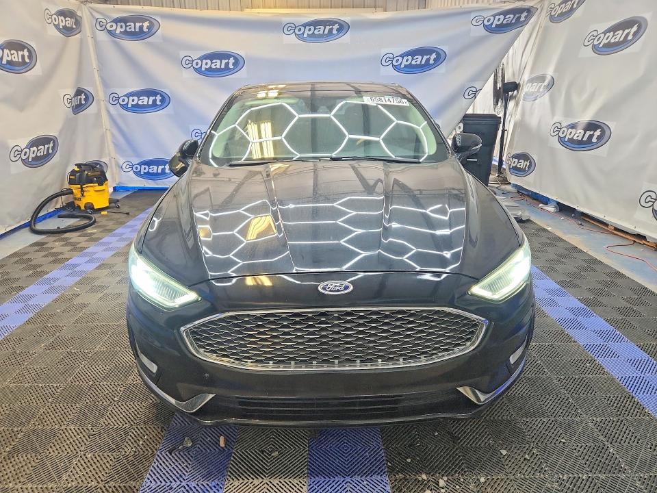 Photo 5 from auction – 2019 FORD FUSION with VIN 3FA6P0D98KR186989