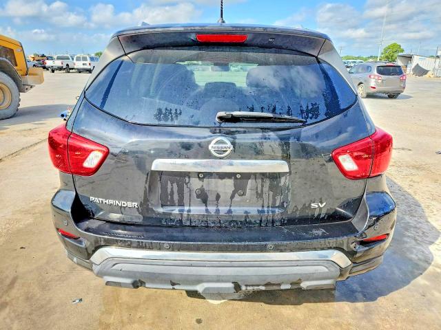 Photo 6 from auction – 2018 NISSAN PATHFINDER with VIN 5N1DR2MN7JC636760