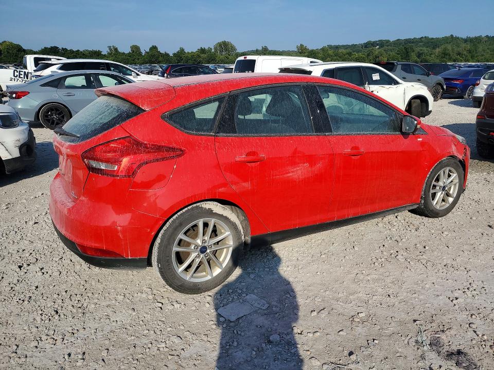 Photo 3 from auction – 2016 FORD FOCUS with VIN 1FADP3K21GL361250