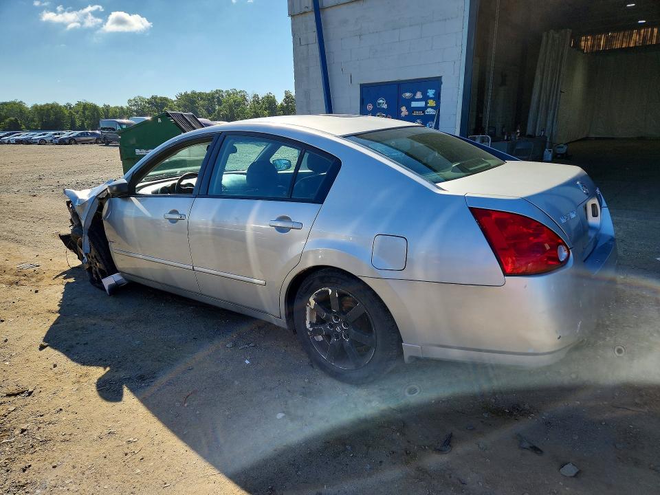 Photo 2 from auction – 2004 NISSAN MAXIMA with VIN 1N4BA41E74C877179